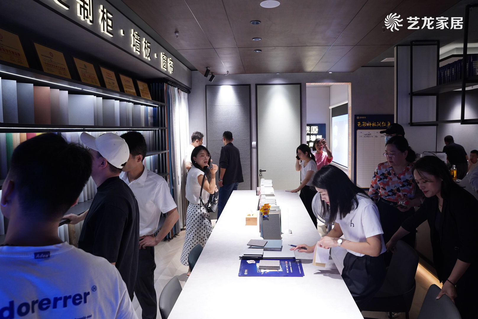 59博论坛网家居【徐州店】盛大开业 打造轻高定立面一体化效劳-59博论坛网